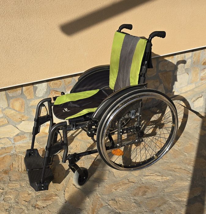 Инвалидни столове.колички/ПОЧТИ НОВИ/