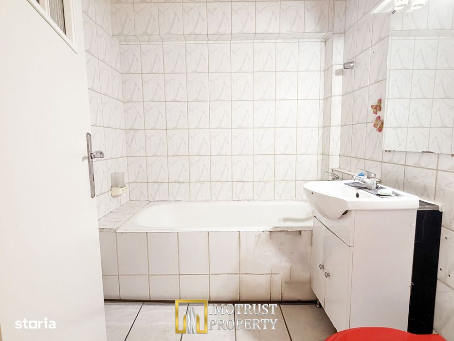 Apartament 3 camere spațios | Etaj 2 | Zonă Tic Tac – Str. Poetului