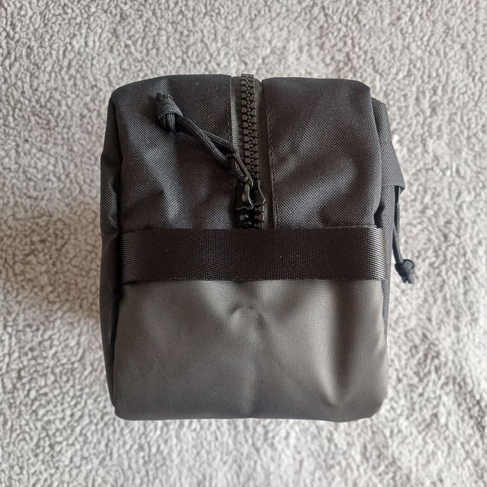 Продавам сак за обувки Nike