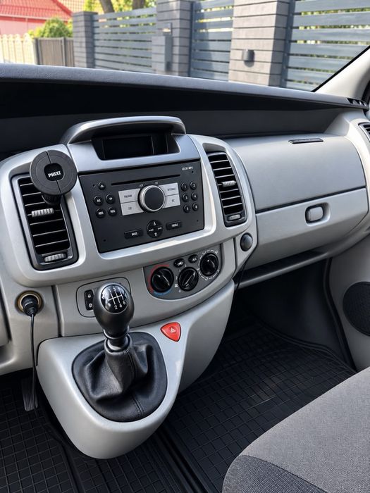 Opel Vivaro Renault Traffic 2.0