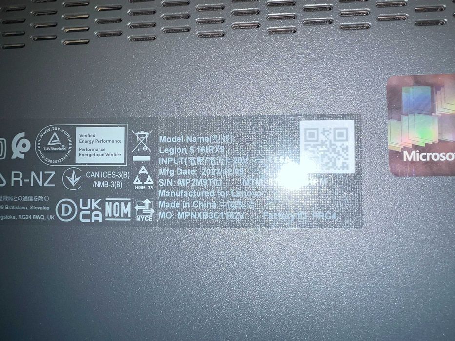 Laptop Lenovo Legion 5 16IRX9