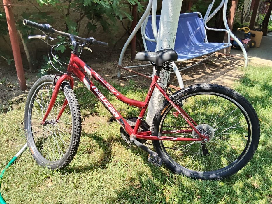 Vând bicicleta copii Neuzen 26 inch