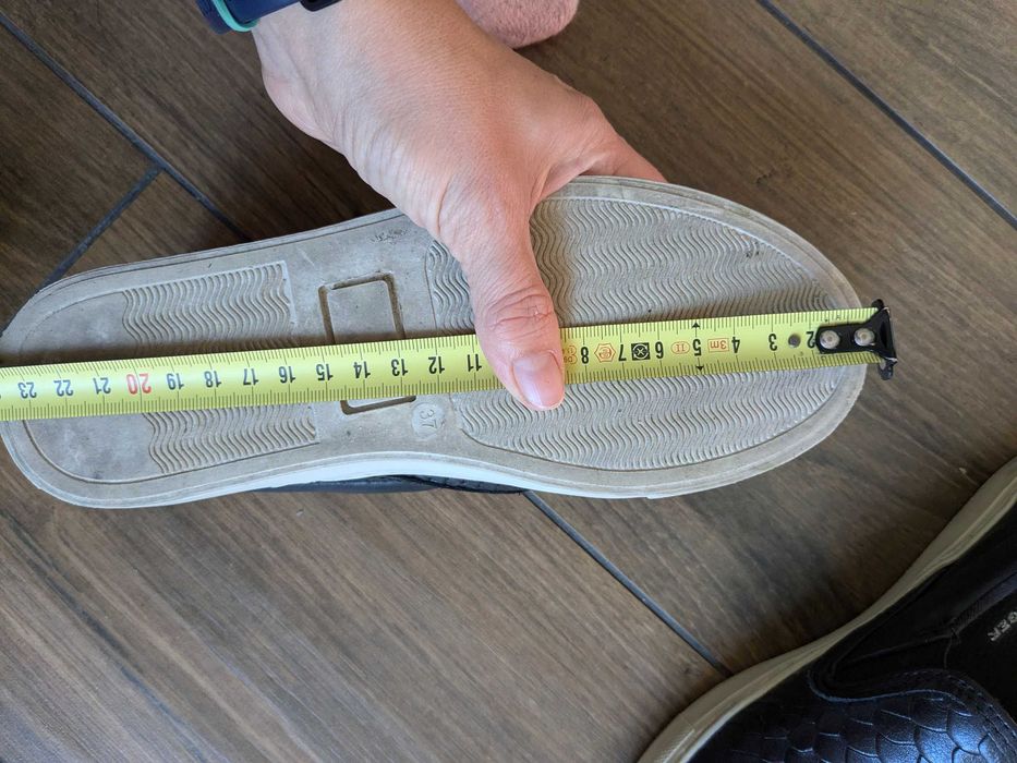Kurt Geiger 37 pantofi tenisi piele sarpe