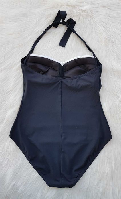 Дамски бански размер М