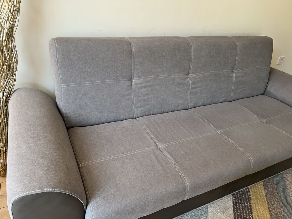 Разтегателен диван