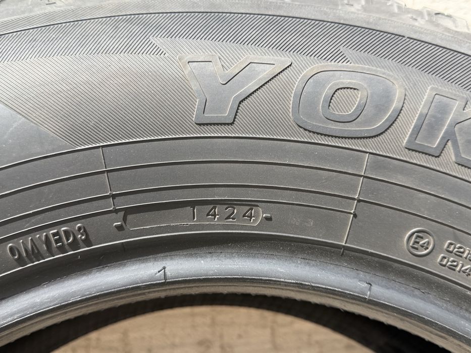 yokohama.Летние.шины245/70/ 18