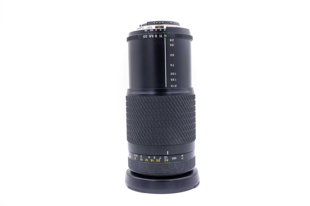 Obiectiv Tokina AF 28-210 f3.5-5.6 montura Nikon ( DSLR cu motor intern)