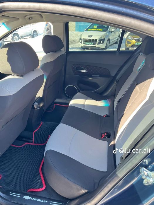 Продам Шевролет круз