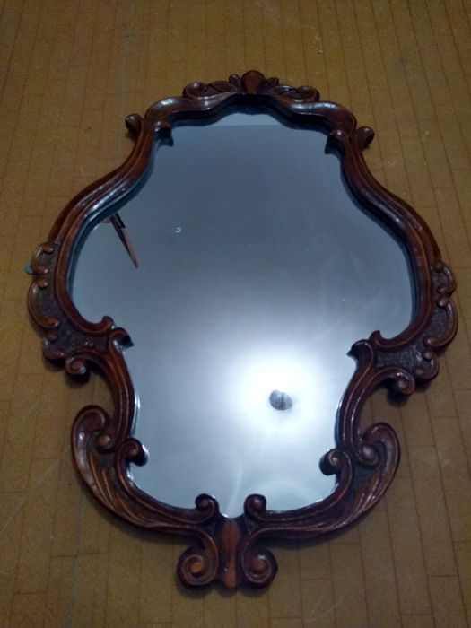 Oglinda/ Servanta/Noptiera,comoda,Pat,Dulap