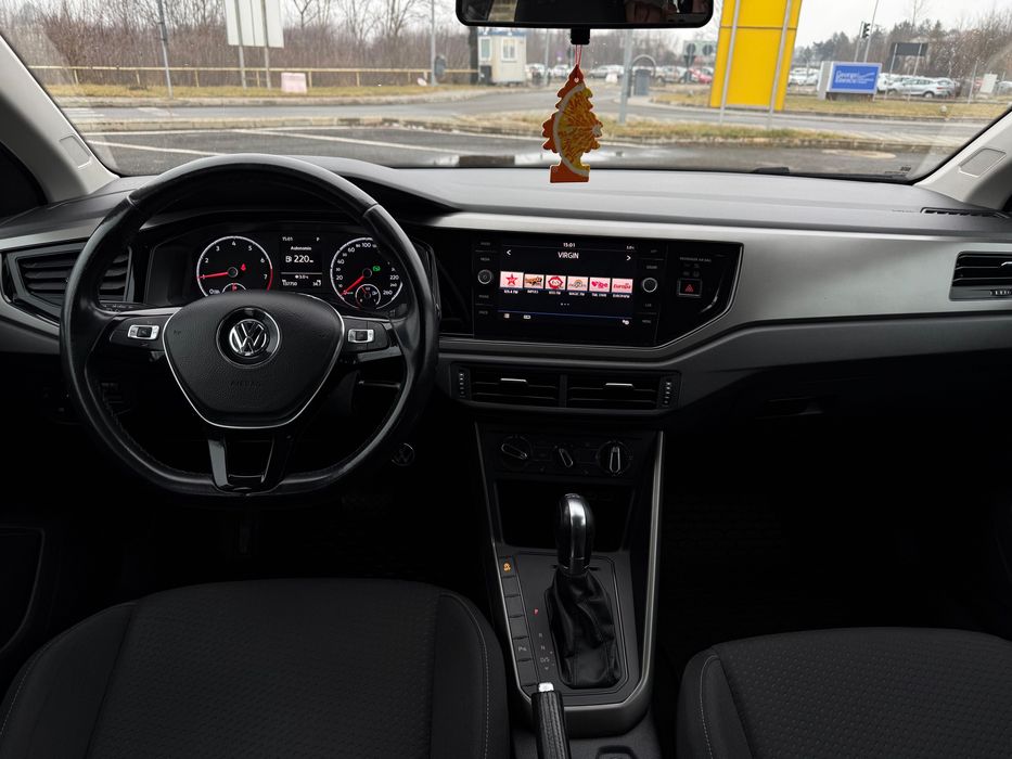 Volkswagen Polo 1.0 TSI Automat