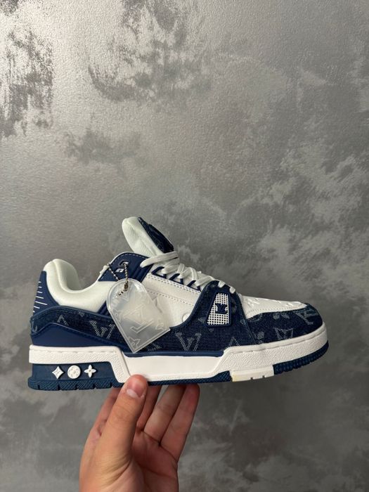 Louis Vuitton Louis Vuitton Louis Vuitton