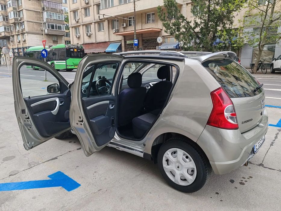 Dacia Sandero Dacia Sandero 2011 - Motor 1.6 Benzina