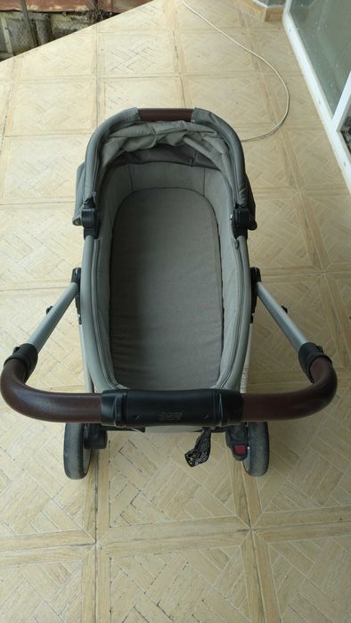 Бебешка количка mamas & papas