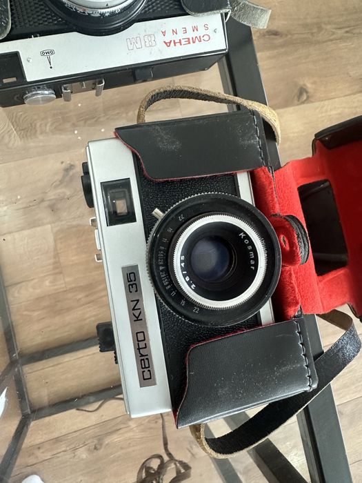 Vand colectie aparate foto vechi