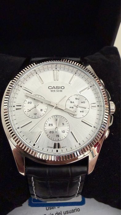 Casiio часы новый