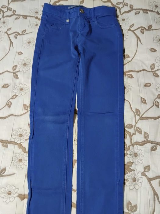 Дънки на Stradivarius