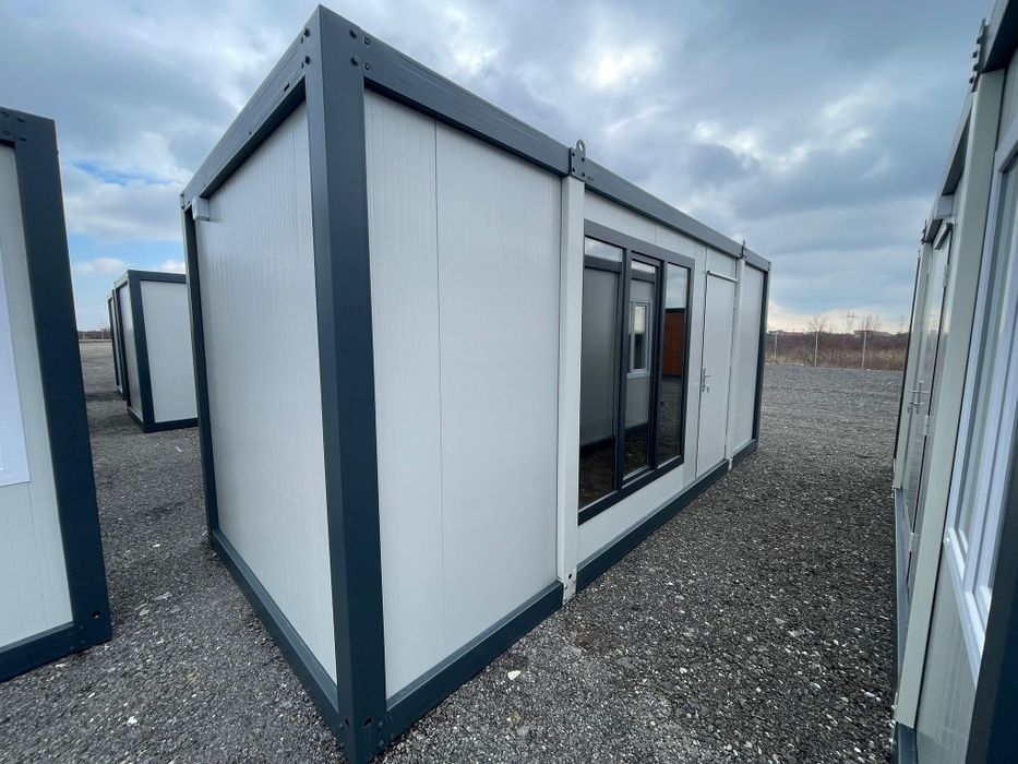 Containere birouri/depozitare/locuit 2.4x 6 metri