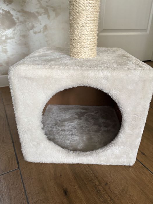 Котешка катерушка с къщичка