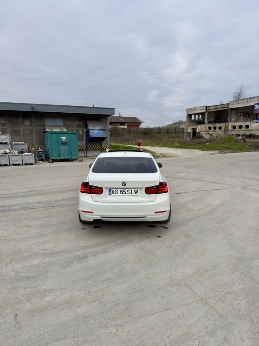 Vand BMW F30 328i din anul 2012