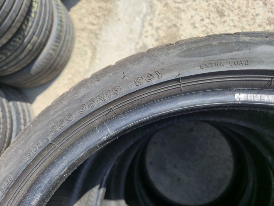 2 Anvelope de VARA - 255/35/19 96Y - Bridgestone - CA UNELE NOI - DOT 2024 !