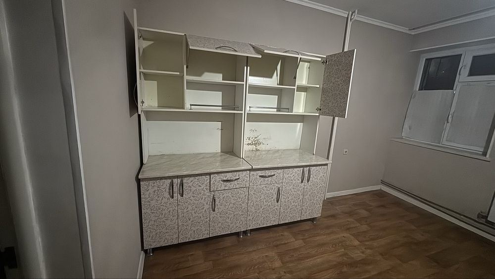 Кухонный гарнитура