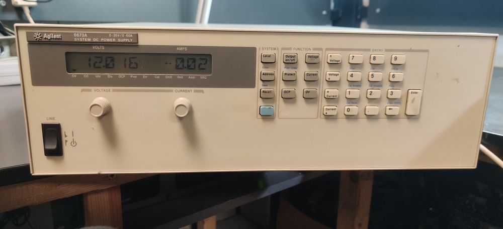 Sursa alimentare laborator HP Agilent 6673A