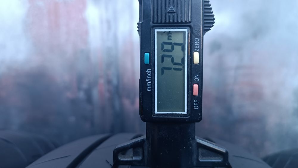 195/65/15 Vredestein