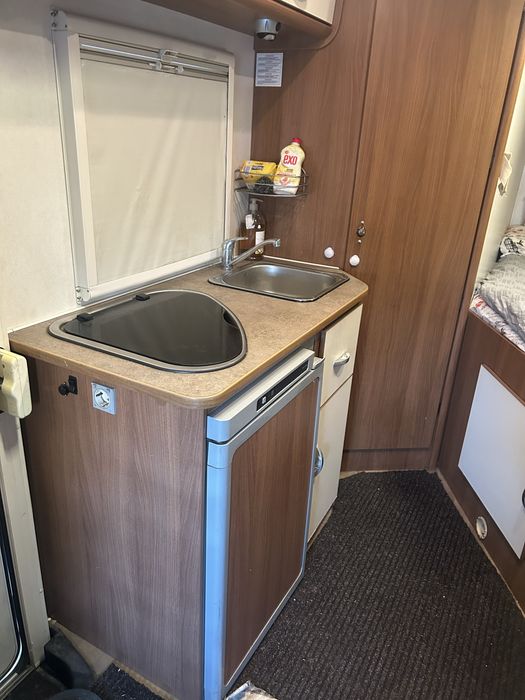 Продавам кемпер Рено Римор