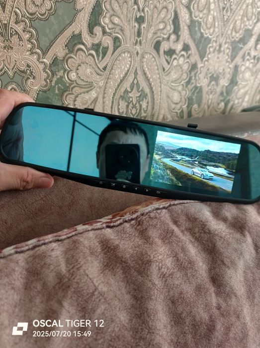 Продам зеркало видео регистратор