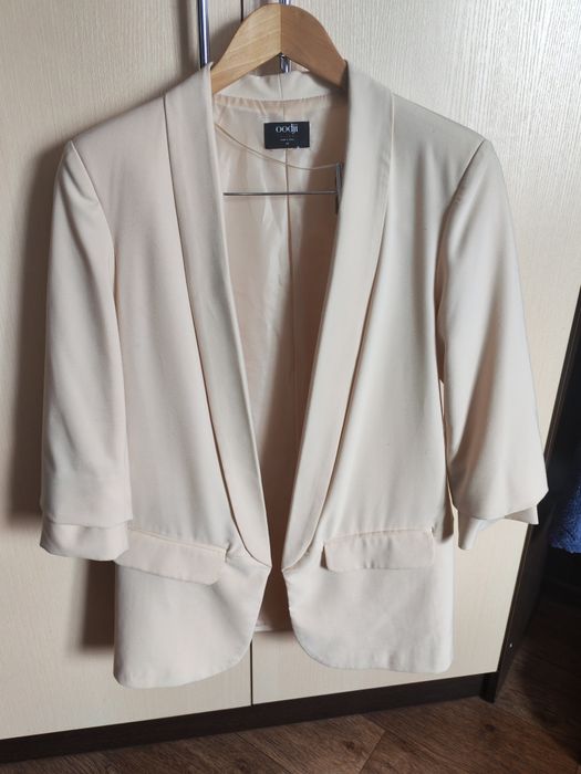 Плащ, пиджаки, блузка