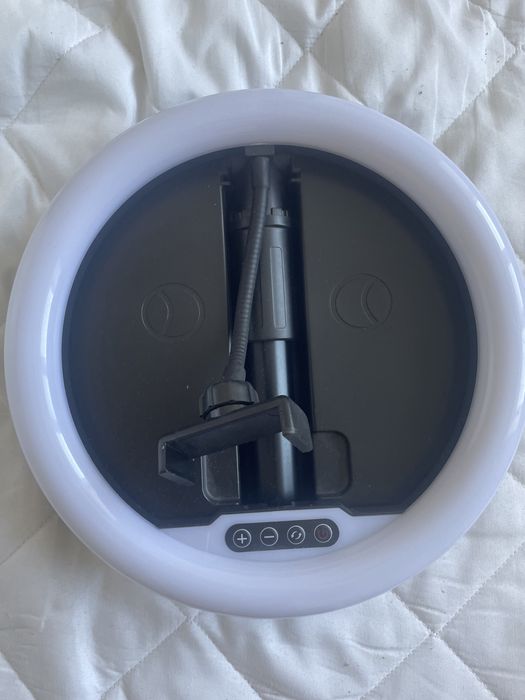 Лампа кольцевая