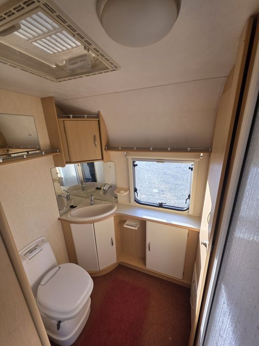 Rulota Coachman Amara 520/4  2005 recent adusa