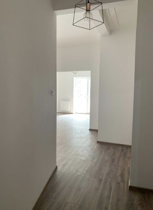 Amenajari  si Finisaje Interioare  Zugrav   /   Cluj