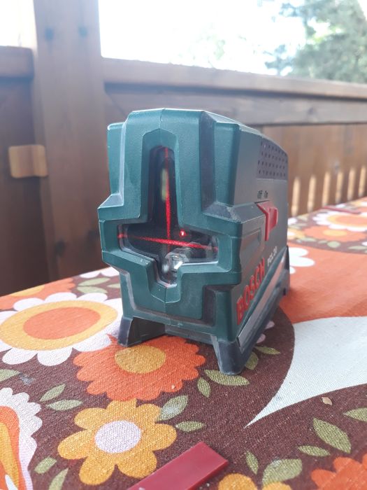 Лазер нивелив bosch PCL 20