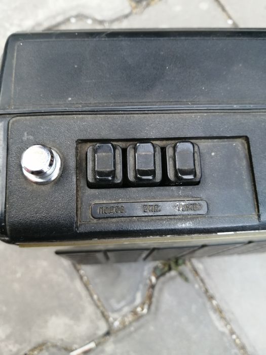 Продам радиоприемник