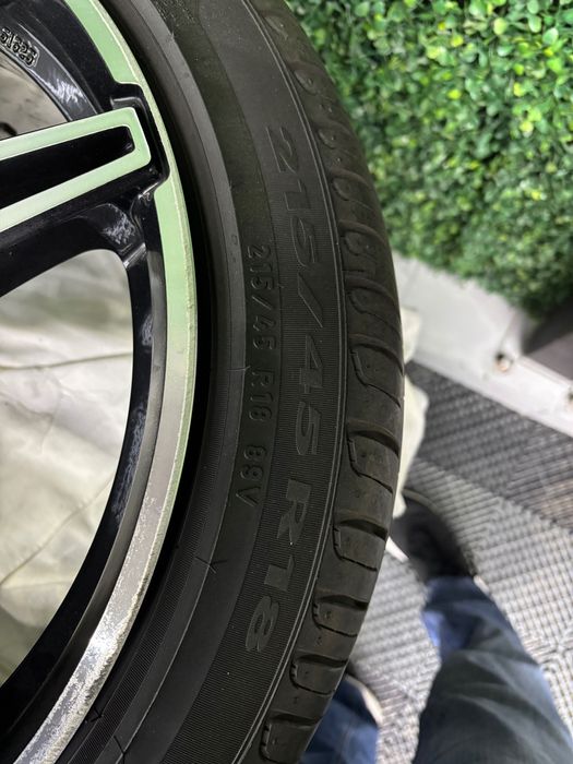 Jante R18 5/108 cu cauciucuri noi Pirelli