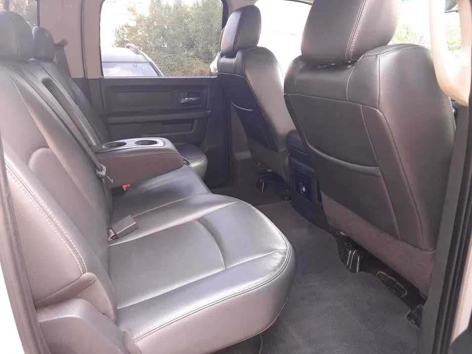 Dodge RAM 1500 5.7 HEMI/ LARAMIE 4x4 LPG 395 к.с., 2009г.