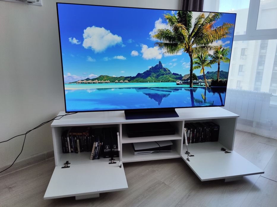 Продам LG OLED 65 C4