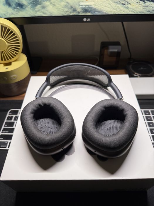 Оригинальные наушники Apple AirPods Max