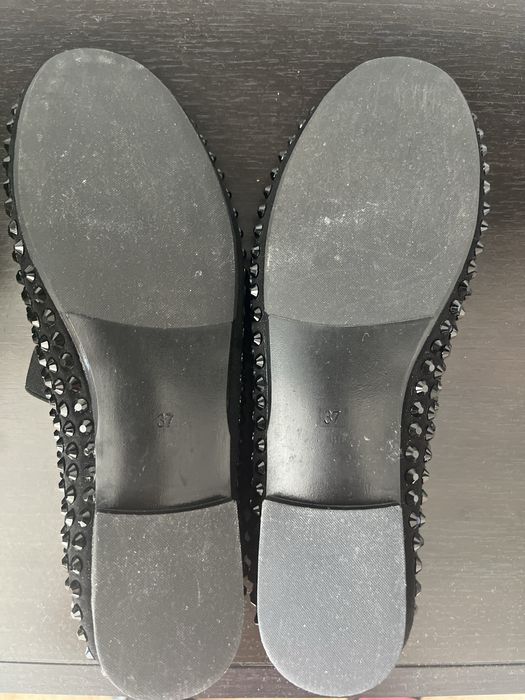 Balerini,marimea 37, cu insertii de pietre, eleganti in stare foarte b