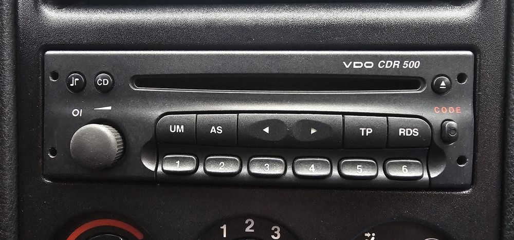 VDO CDR 500 cd-player auxiliar