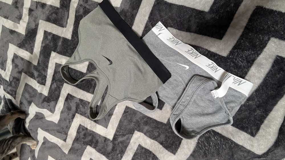 Бюстиета Nike - оригинални