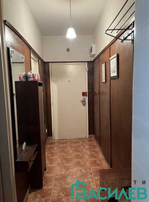 Продава се Двустаен апартамент в София, Център - 60 кв.м за 1105 €/кв.м - Снимка #3