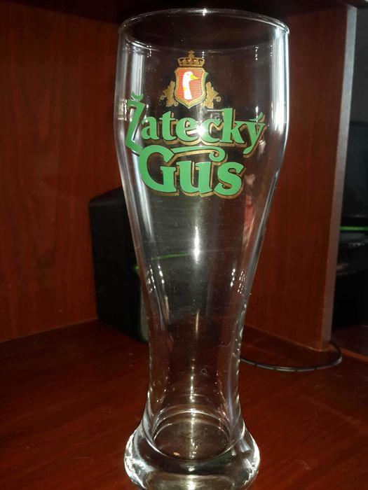 Продам пивные кружки.