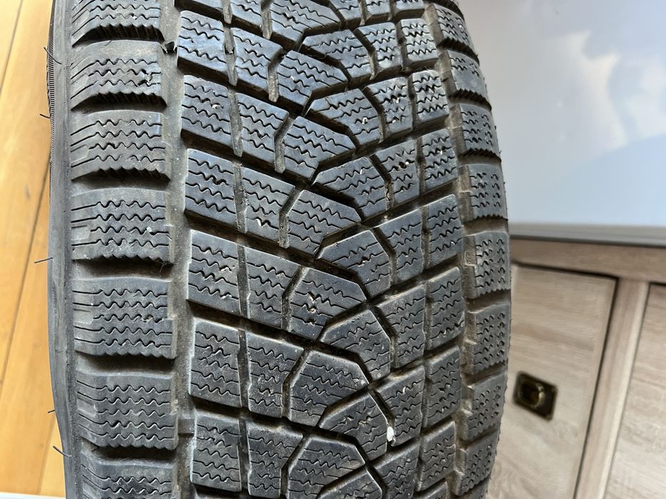 Продам шины Triangle R18