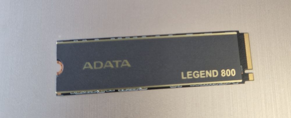 Ssd NVMe 512 si 1Tb adata,Crucial, kioxia