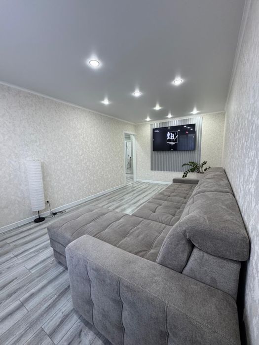 В продаже 3 комн квартира.