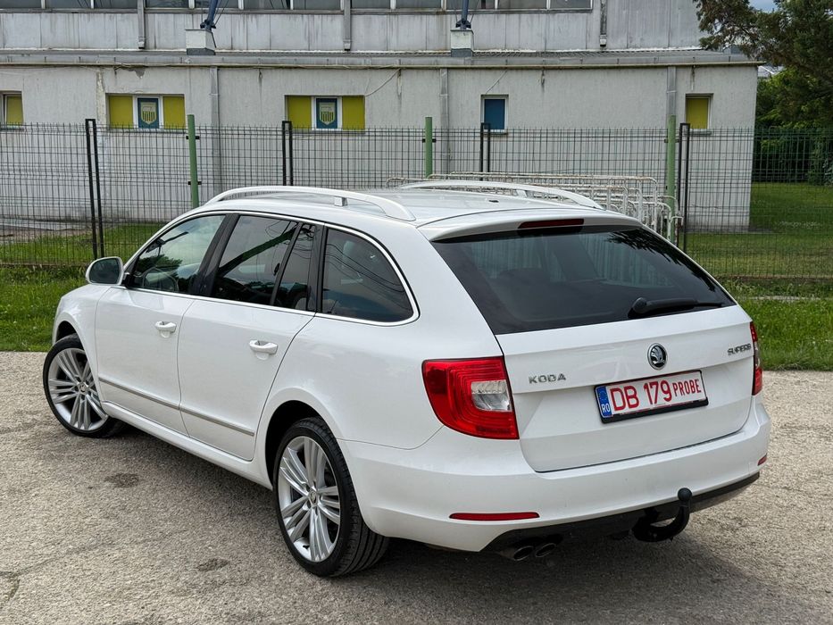 Skoda Superb 2015 2.0TDI Dsg