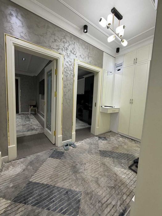 Алмазарский район  Себзар  Ор-р : Тарнов  72м2