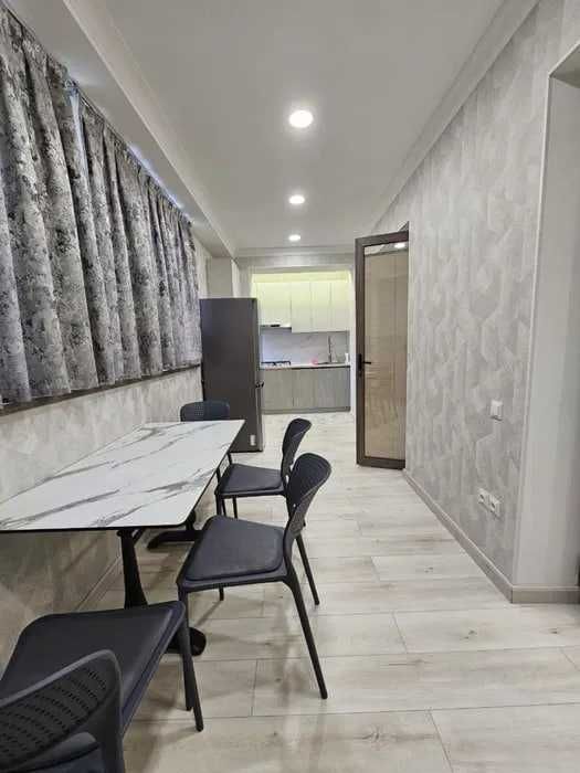 Сдается квартира в Аренду Ц1   2/4/4 R333